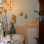 Queen's Luxurious House Alojamento de Acomodação e Pequeno-almoço Gallipoli