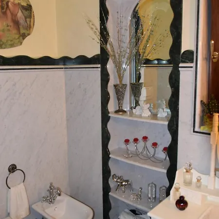 Bed and breakfast Queen's Luxurious House Gallipoli