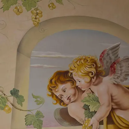 Queen's Luxurious House Bed & Breakfast
