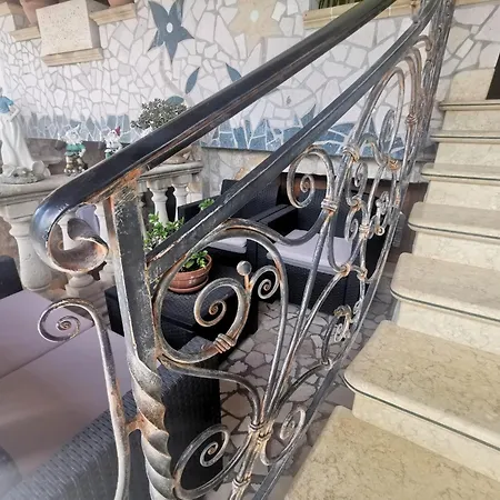 Oda ve Kahvaltı Queen's Luxurious House 3*